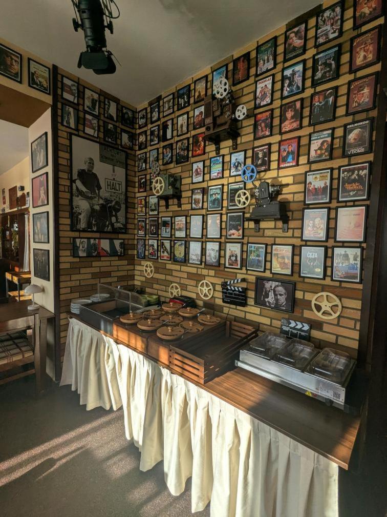 Hotel Alfa Trutnov Εξωτερικό φωτογραφία