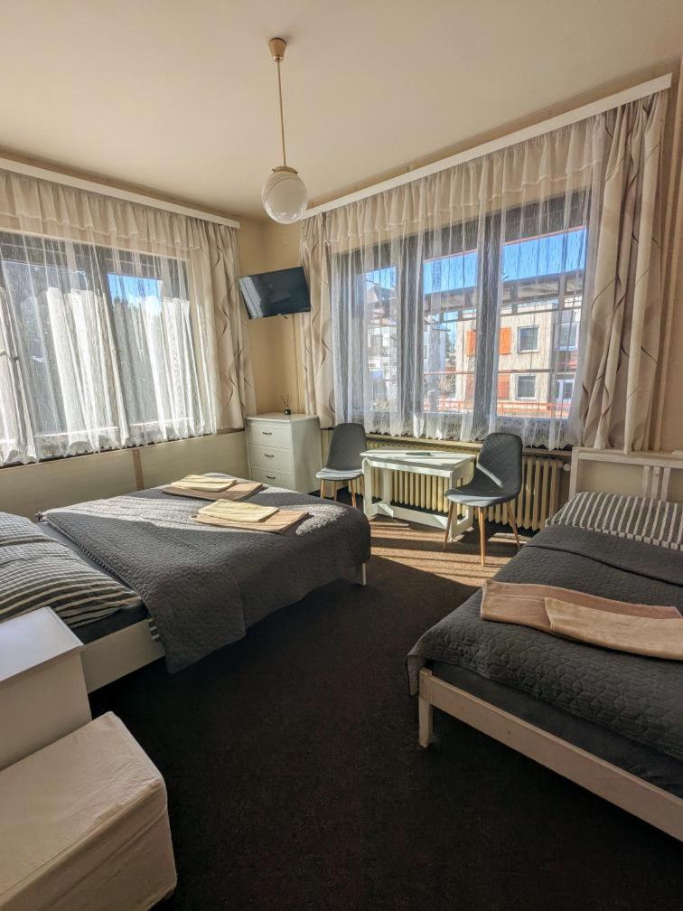 Hotel Alfa Trutnov Εξωτερικό φωτογραφία